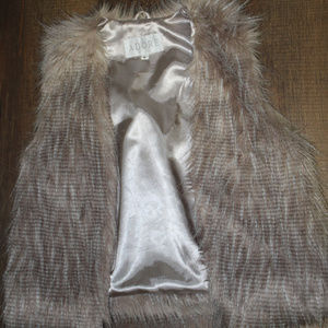 Adore Faux Fur Vest Small Gray